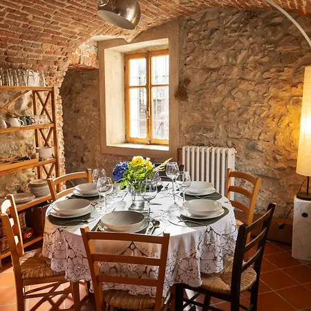 Hébergement de vacances Casa Carruba - House With A Soul Close To Damanhur *
